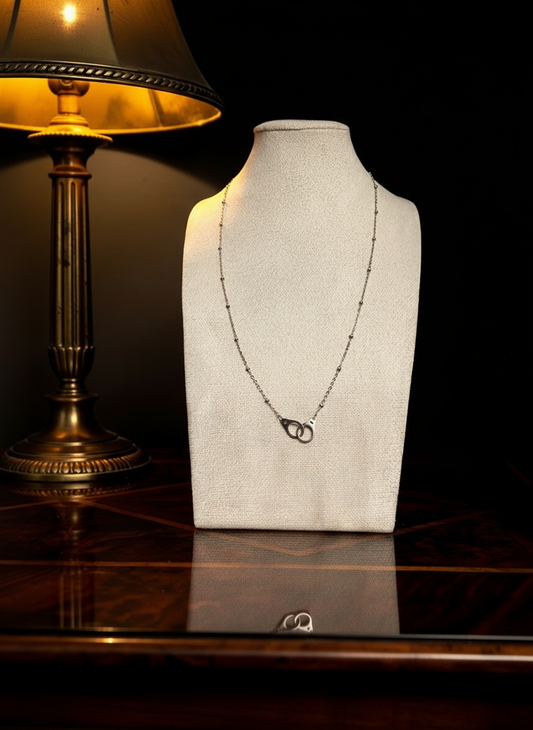 Collier attache éternelle argenté