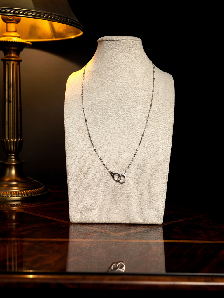 Collier attache éternelle argenté