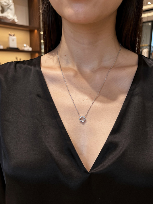 Collier Lumière sacrée argenté